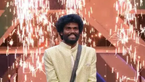 Jubilee Hills Police Search For Bigg Boss 7 Winner Pallavi Prashant