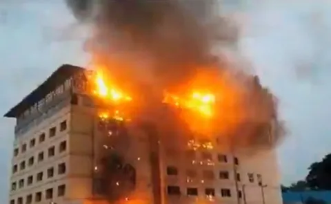 Fire Accident In Hospital At Mehadipatnam Hyderabad