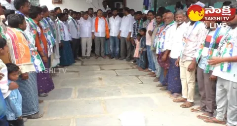 50 Families Join YSRCP In Allagadda
