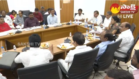 YSRCP Leaders Meeting In AP Secretariat 