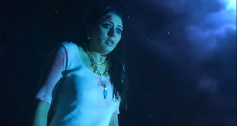 105 Minutes Movie Trailer 