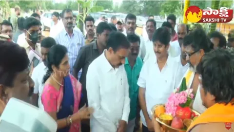 YSRCP Leaders Participated in Rudrabhishekam