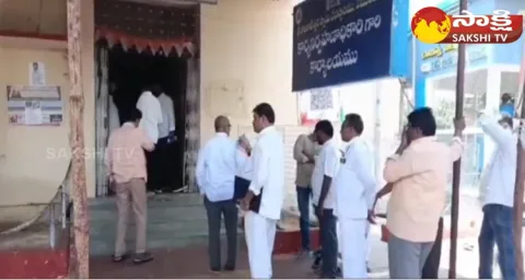 ACB Surveillance On Vemulawada Temple Employees
