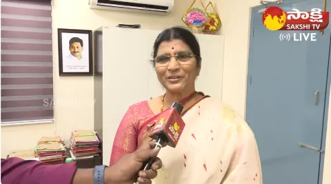 Lakshmi Parvathi First Reaction After Receiving Doctor of Letters Degree