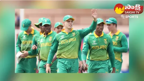India Battle Back To Beat Hosts South Africa In Semis