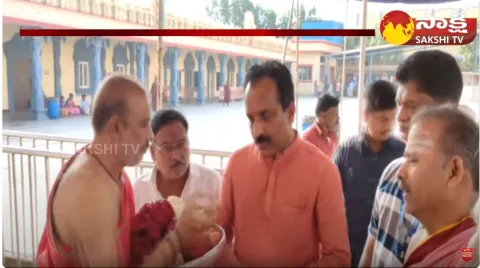 ISRO Chairman Special Worship To GSLV F14 Pattern In Temple