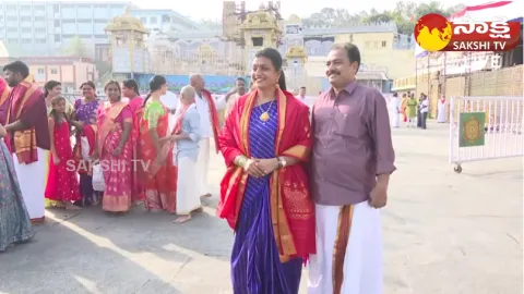 Minister RK Roja Visits Tirumala Tirupati Temple 