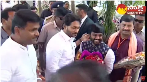 CM Jagan at Visakha Sarada Peetham