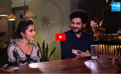 Siddu Jonnalagadda played a game with Anupama Parameswaran