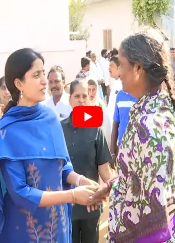 YS Bharathi Election Campaign In Pulivendula