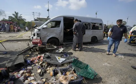 5 dead in suicide bomb attack at seminary in Pakistan
