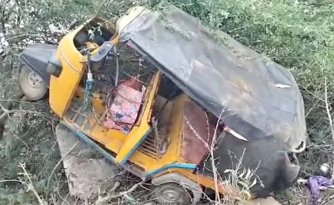 Mahabubabad Peddanagaram Accident Latest Details