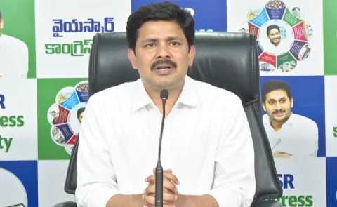 Ysrcp Mp Gurumurthy Fires On Chandrababu