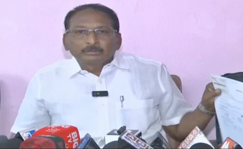 Ys Vivekananda Reddy Pa Krishna Reddy Slams On Yellow Media