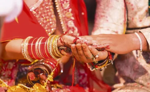 wife cheated husband: Uttar Pradesh