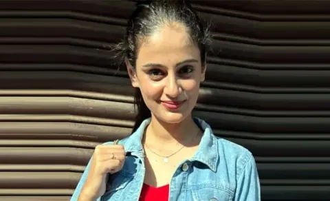 b.tech student ends life in Road accident