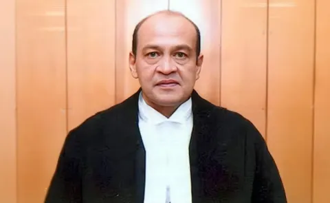 Judge Yashwanth Varma Cash Row: CJI Meets 6 High Court Bar Heads