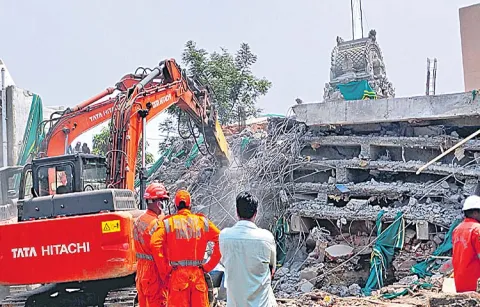 Bhadrachalam building collapse incident update