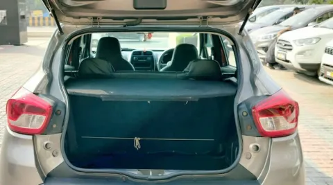 Police Of Telangana Found Woman Dead Body In Car