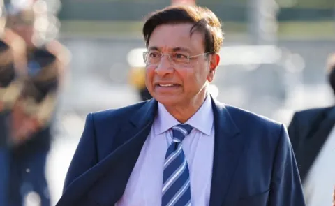 Lakshmi Mittal May Leaving UK
