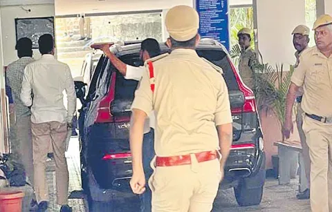SIT questions Sravan Rao in phone tapping case