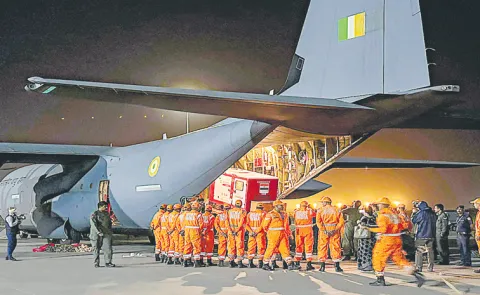 India sends 15 tonnes of relief material to quake-hit Myanmar