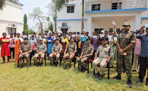 50 Naxalites Surrender In Chhattisgarh