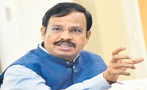 Senior IPS VC Sajjanar Comments about Betting Apps in Sakshi Interview