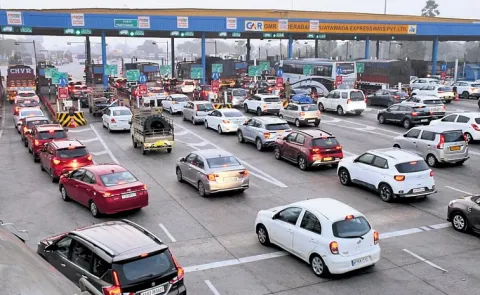Toll Charges Decreased In Hyderabad Vijayawada highway