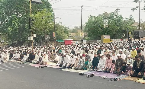 Eid-ul-Fitr celebrations held in Maharashtra