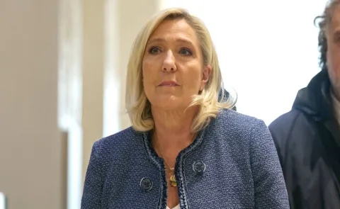 French court bars far-right leader Le Pen from public office