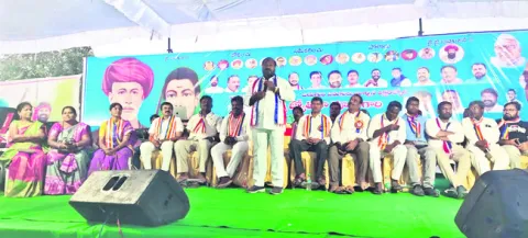 రాజ్యాధికారం కోసం ఉద్యమిద్దాం 