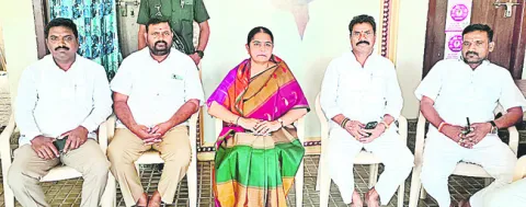 నాణ్యమైన బియ్యం పంపిణీ చేయాలి