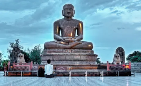 Mahavir Jayanti 10 teachings Steps to peace
