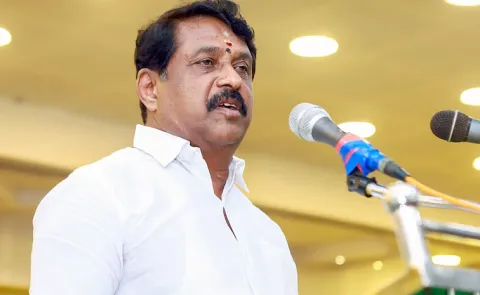 Who is Nainar Nagendran In Tamil Nadu BJP