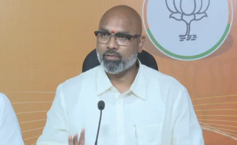 MP Dharmapuri Arvind Takes On Congress Fovt