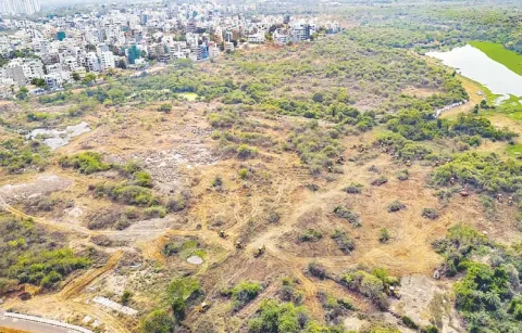 Dispute over 400 acres of land in Kancha Gachibowli