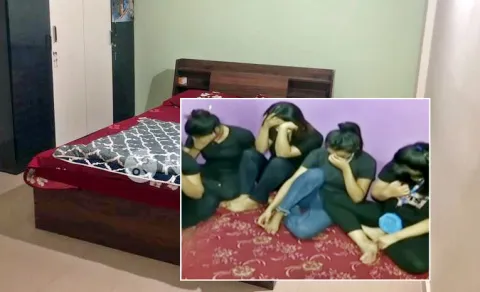 Two Men And Women Arrested In Hyderabad, Police Recovered Cash And Mobile Phones