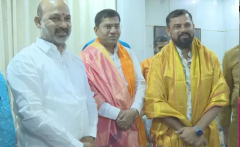 Bandi Sanjay with Raja Singh Discussion Succefully Done