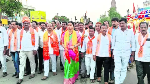 అంజన్న జయంతి.. భక్తజన సందడి 