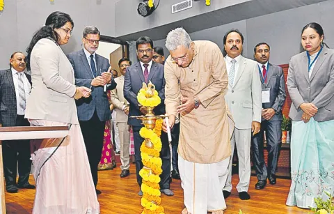 Conference on District Judicial System at State Judicial Academy