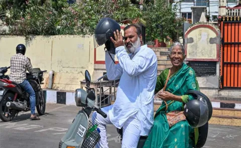 Matru Seva Sankalpa Yatra Man Takes Mother On Pilgrimage On Scooter