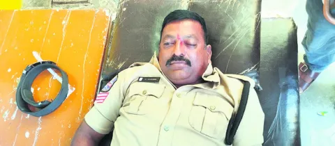 గుండెపోటుతో హెడ్‌కానిస్టేబుల్‌ మృతి