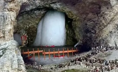 Amarnath Yatra 2025 check these Food Items Are Banned  On The Pilgrimage