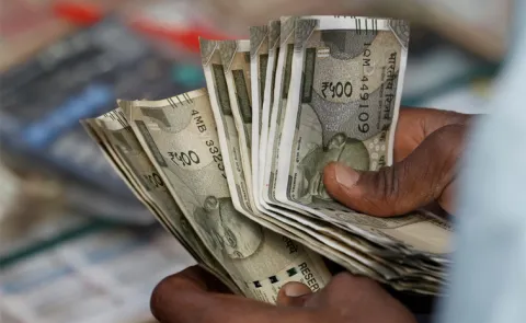 Urban consumers income levels remained unchanged
