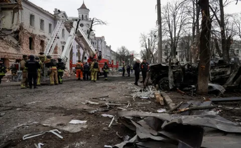Russian missiles hit Ukrainian city of Sumy during Palm Sunday celebrations