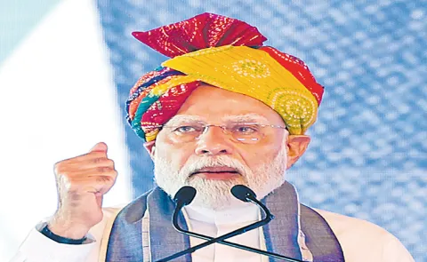 Congress Party exploited Constitution to grab power says PM Narendra Modi
