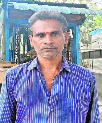 వడ్డీకి అప్పు తెచ్చి ఫీజు చెల్లించా 
