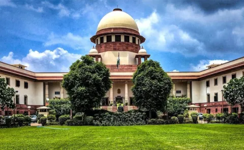 SC Allows Sacked Bengal Teachers To Continue Till Fresh Selections
