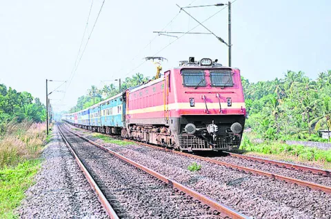 అనంతపురం నుంచి  బెంగళూరుకు రైలు 